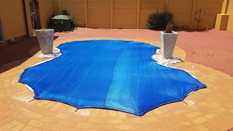Swimming-pool-Netting-768x432